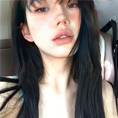 哈啰，我叫朵莉丝